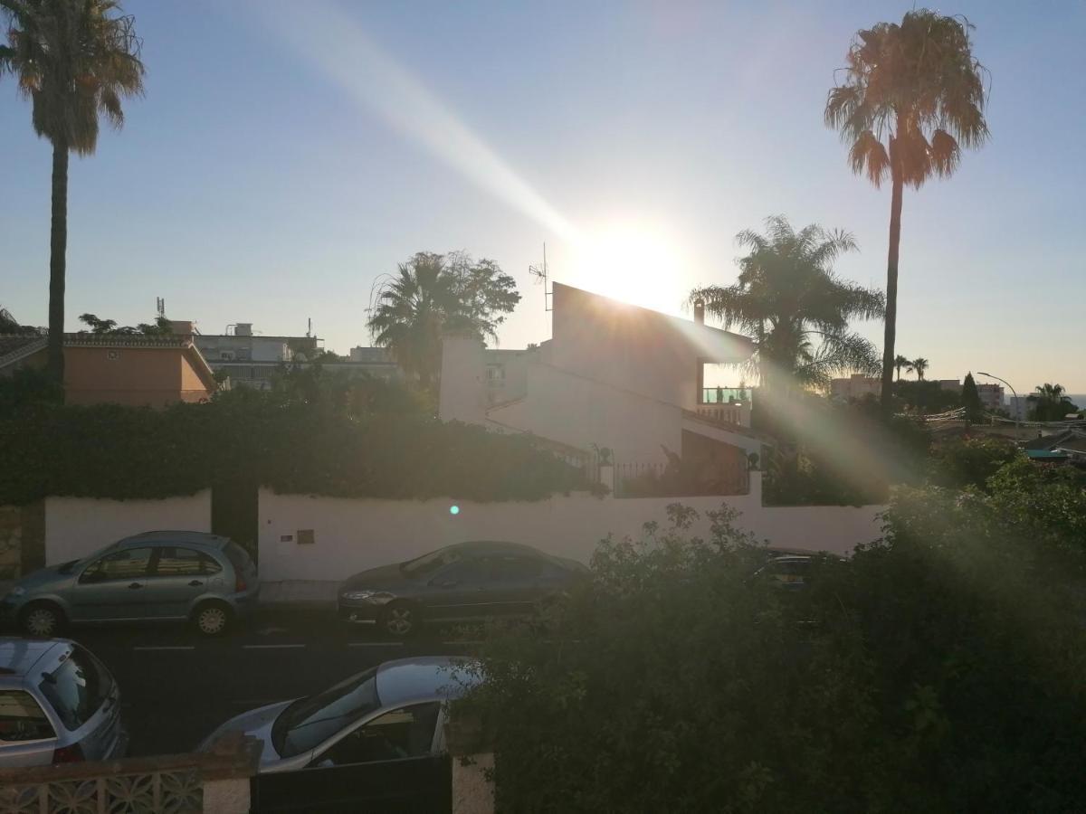 Appartement Moderne Pour 6 Adultes Benalmadena Bagian luar foto