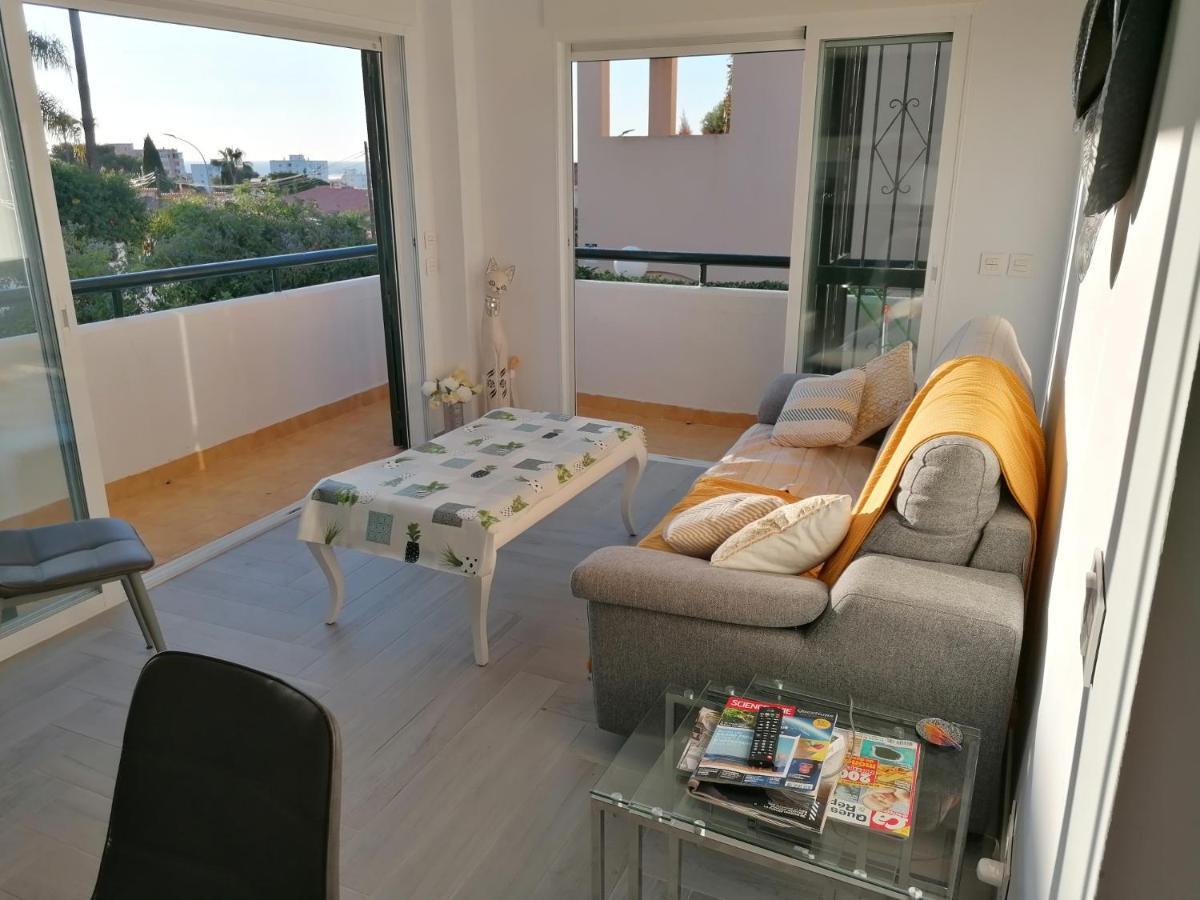 Appartement Moderne Pour 6 Adultes Benalmadena Bagian luar foto